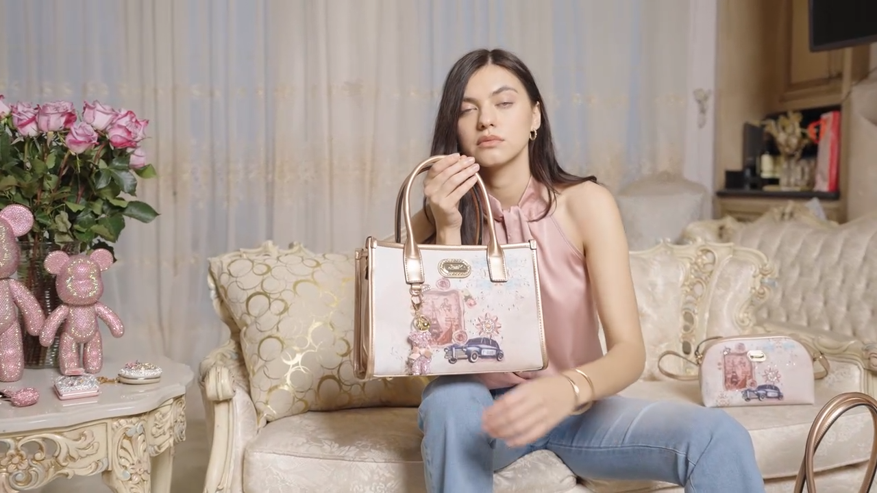 La Belle Époque Zip Wallet