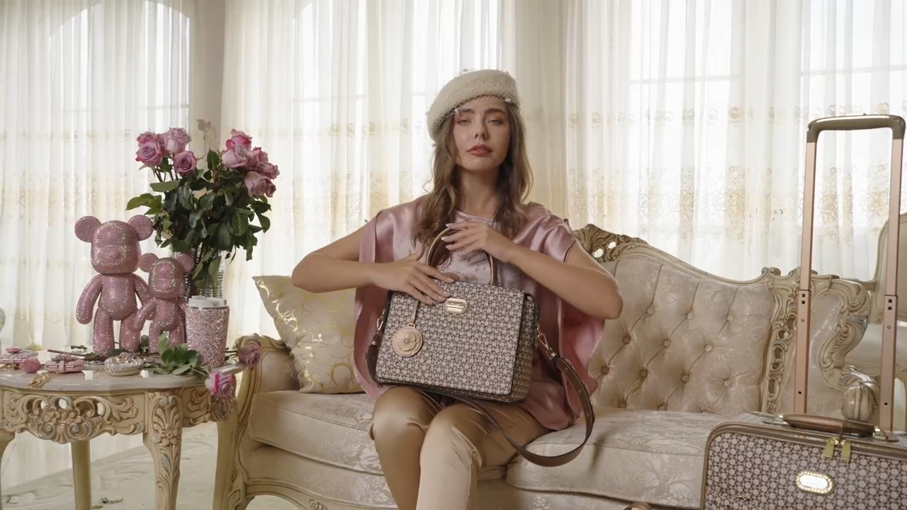 Starlight Royale Clover Bag